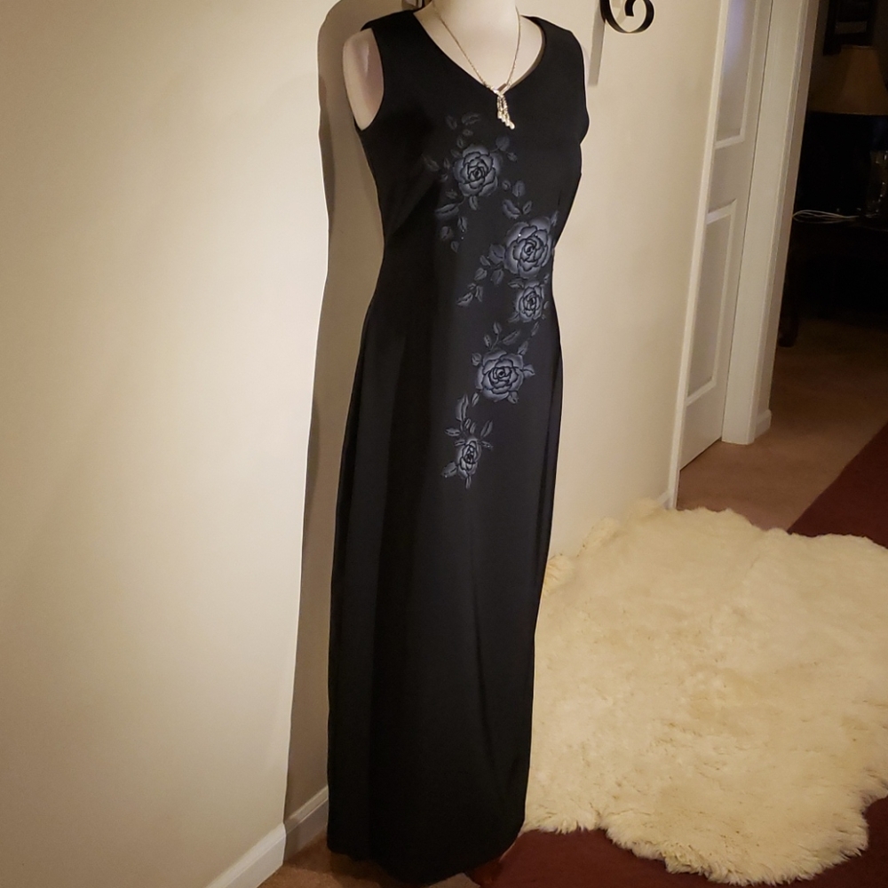 CDC DRESS - Picture 3 of 15